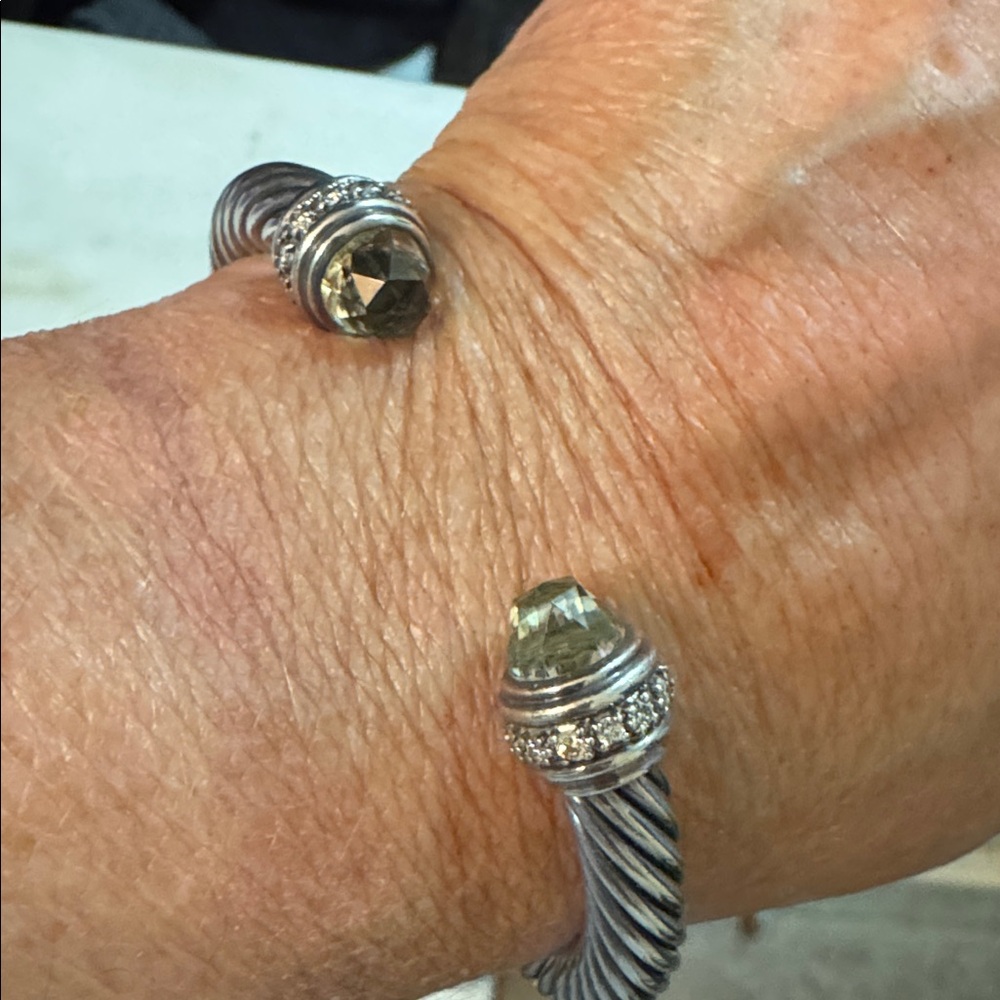 David Yurman, authentic cable cuff. - Picture 9 of 9